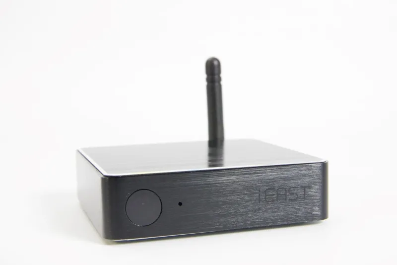 iEAST Soundstream PRO - Wireless Multi-Room HiFI Music Streamer DLNA AirPlay DAC Sabre ES9023 (iEAST M30)