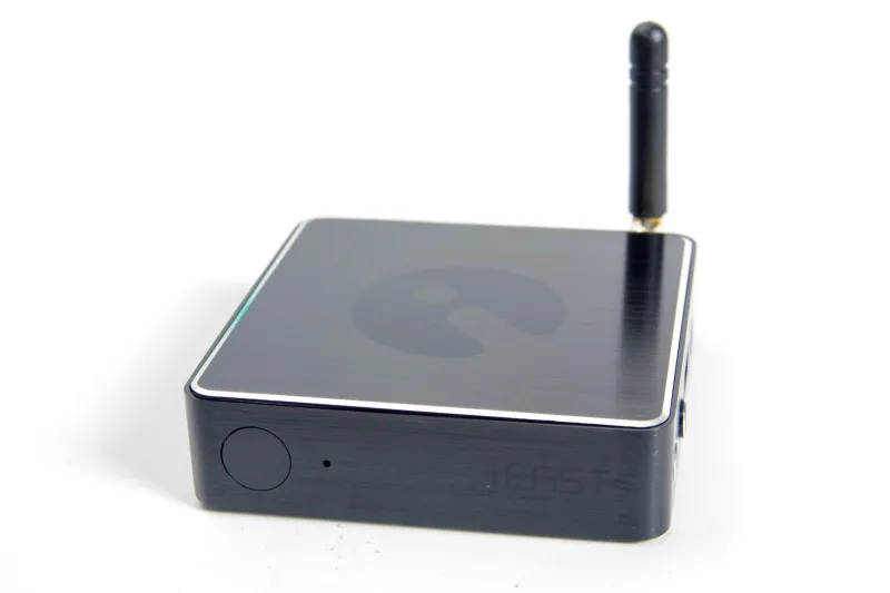 iEAST Soundstream PRO - Récepteur audio HD sans fil Multiroom DLNA AirPlay DAC Sabre ES9023 (iEAST M30)